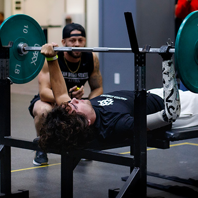 Parker Harvey participating the para bench press lifting competition.